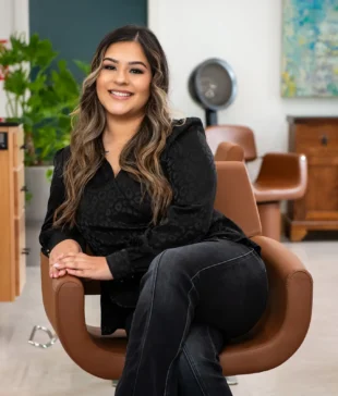 Leslie Mendez